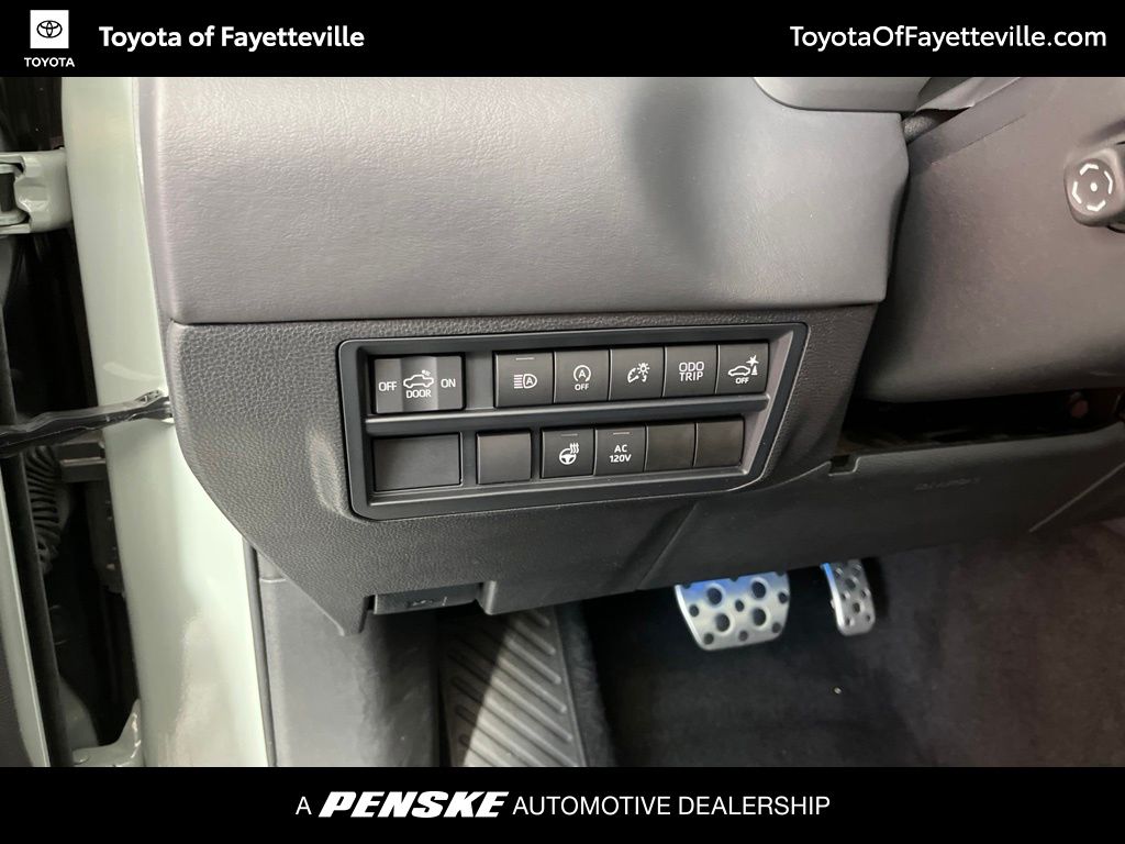 Thumbnail: 2024 Toyota Tundra - 27