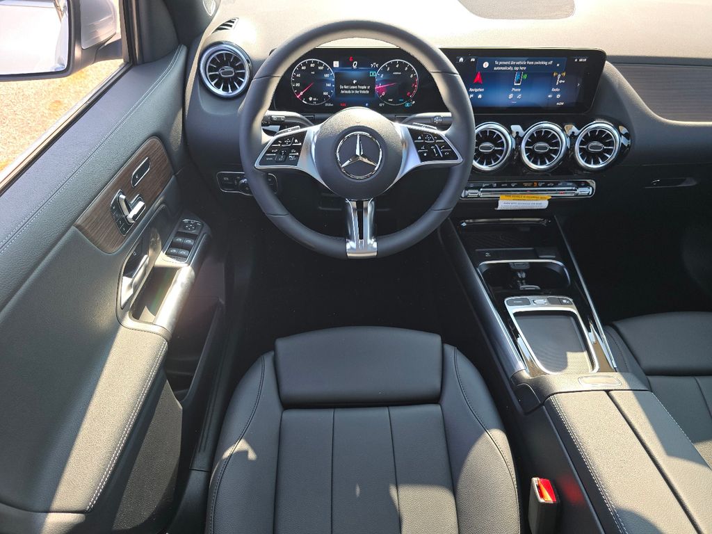 New 2026 Silver Mercedes-Benz GLA 250 image 25