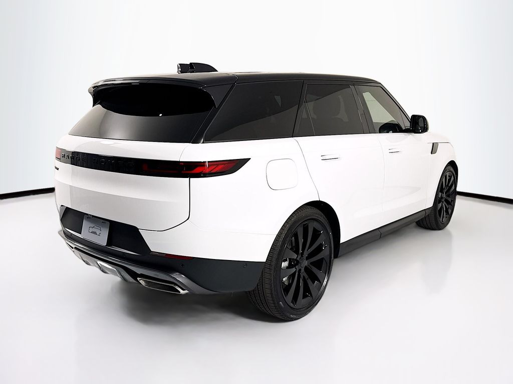 Thumbnail: 2026 Land Rover Range Rover Sport - 5