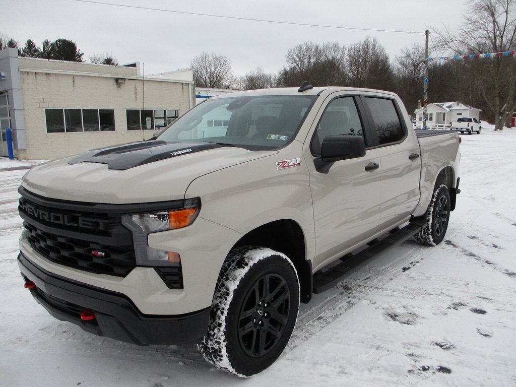 2026 Chevrolet Silverado 1500 Custom Trail Boss Crew Cab 4WD