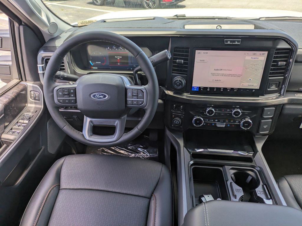 2026 Ford F-350 Super Duty LARIAT