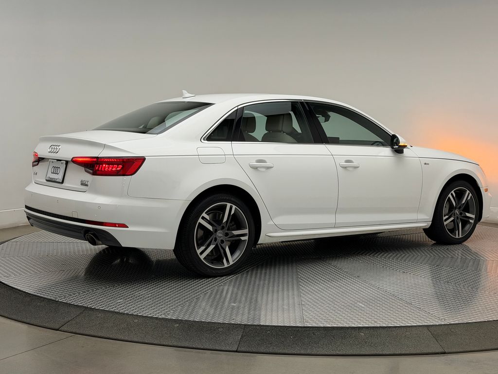 Thumbnail: 2017 Audi A4 - 10
