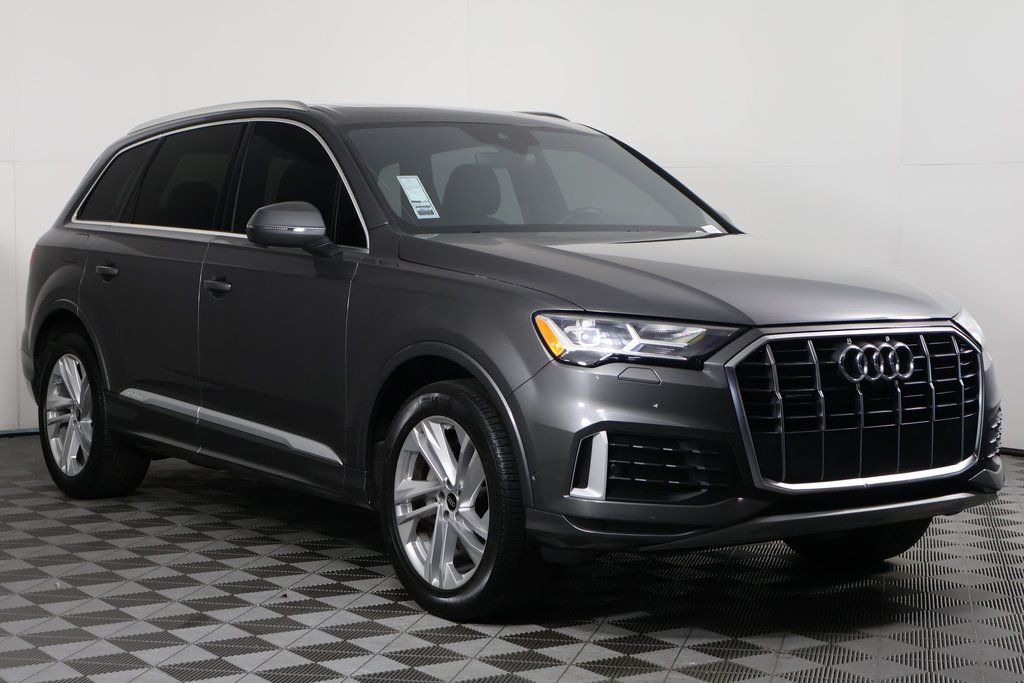 2022 Audi Q7 Premium 3