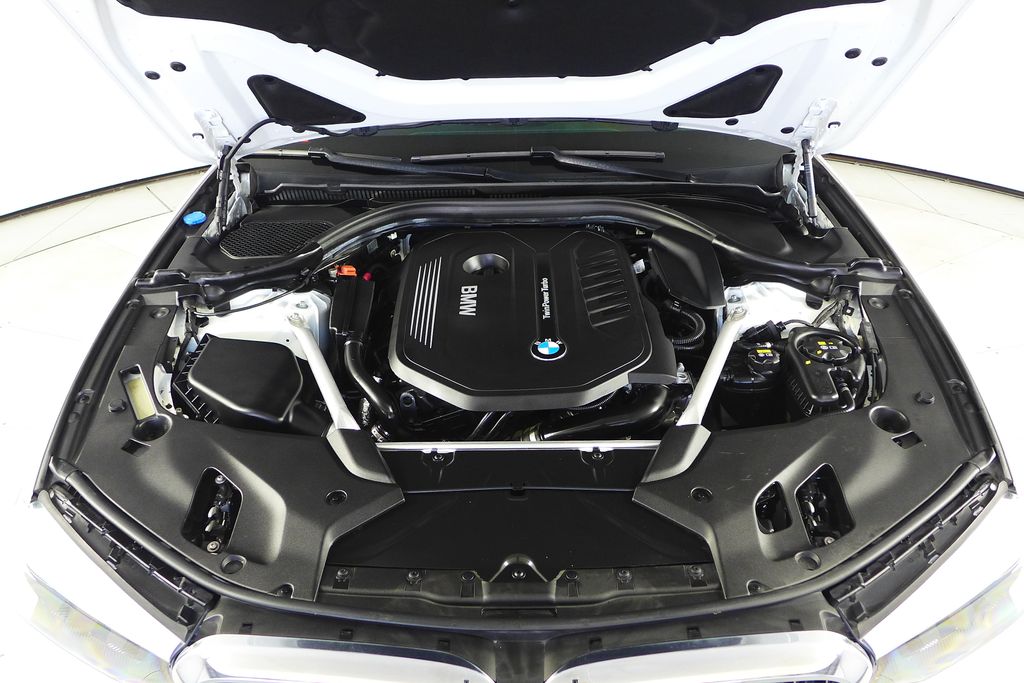 Thumbnail: 2019 BMW 5 Series - 7