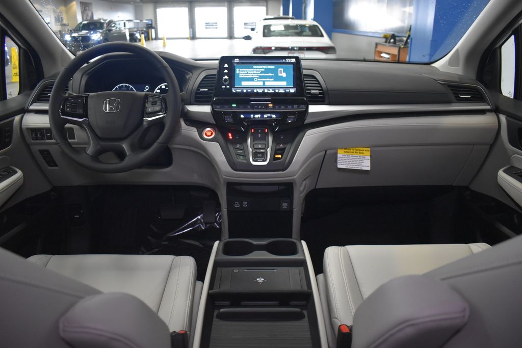 Thumbnail: 2027 Honda Odyssey - 10