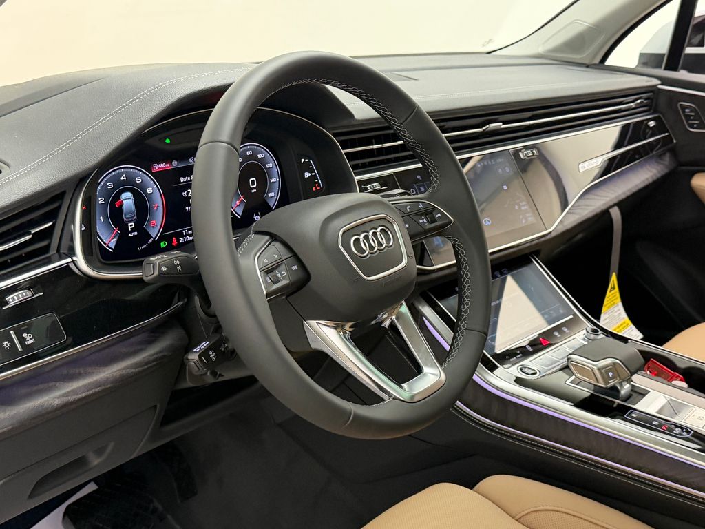 Thumbnail: 2026 Audi Q7 - 24
