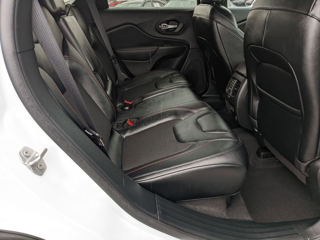 2022 Jeep Cherokee Trailhawk - Photo 26