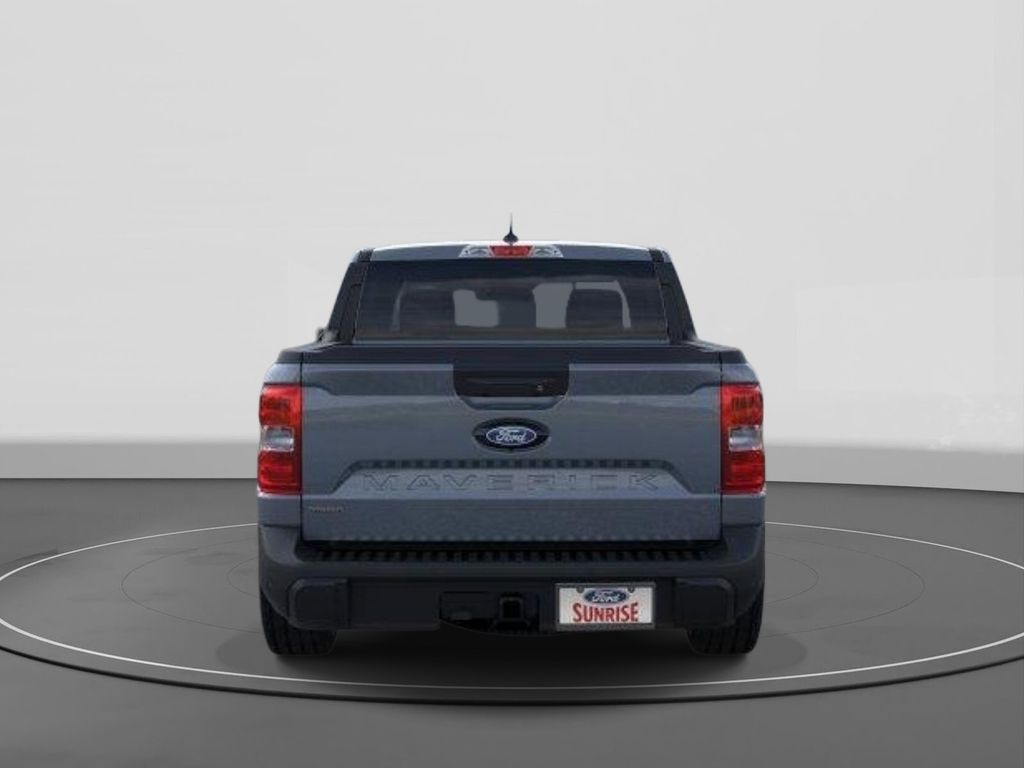 New 2026 Ford Maverick XLT 4D Crew Cab