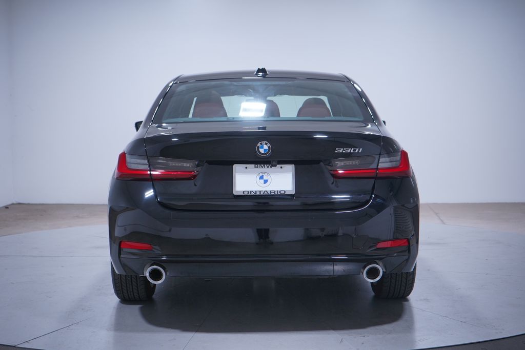 Thumbnail: 2025 BMW 3 Series - 5