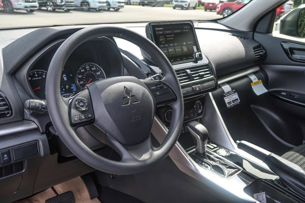 2026 Mitsubishi Eclipse Cross LE - Photo 22