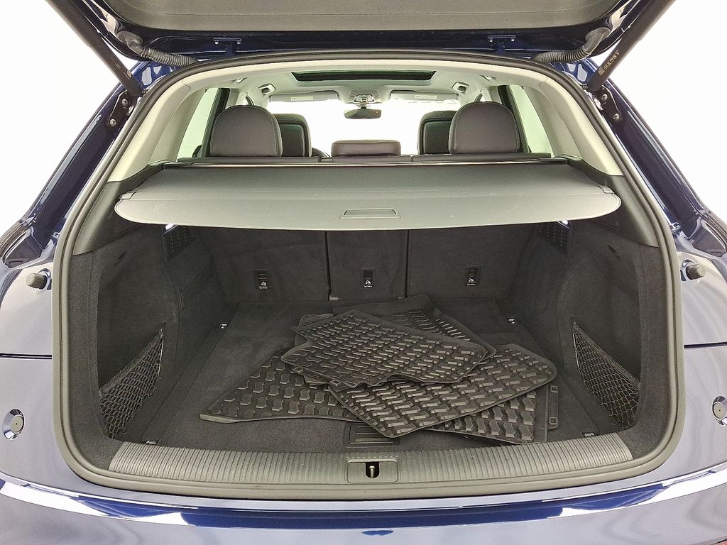 Thumbnail: 2022 Audi Q5 - 27