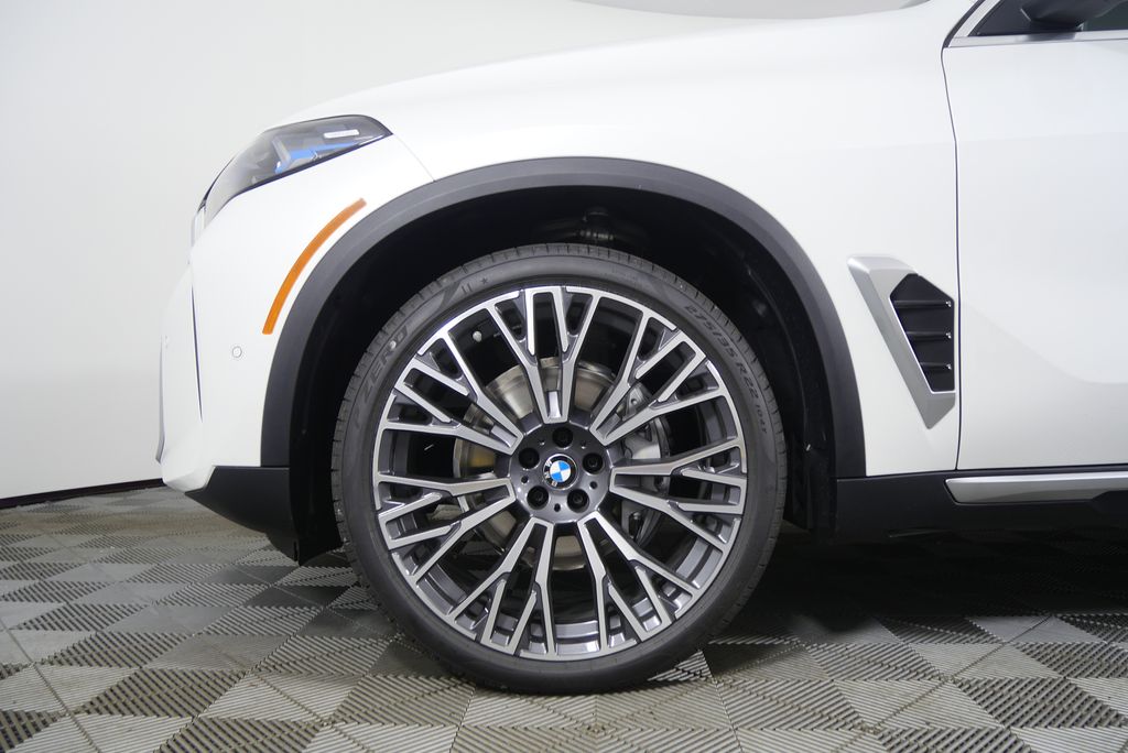 Thumbnail: 2026 BMW X5 - 7