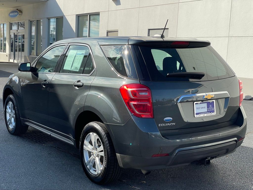 Thumbnail: 2017 Chevrolet Equinox - 4