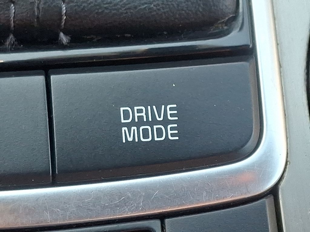 Thumbnail: 2019 Kia Optima - 26