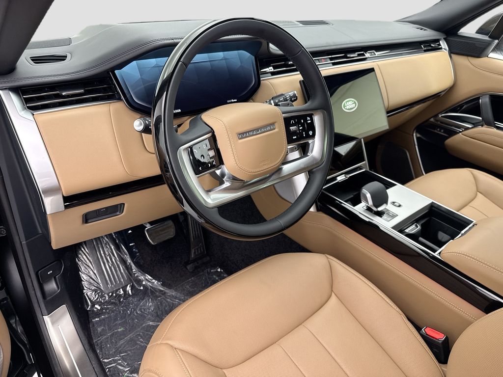 Thumbnail: 2026 Land Rover Range Rover - 9
