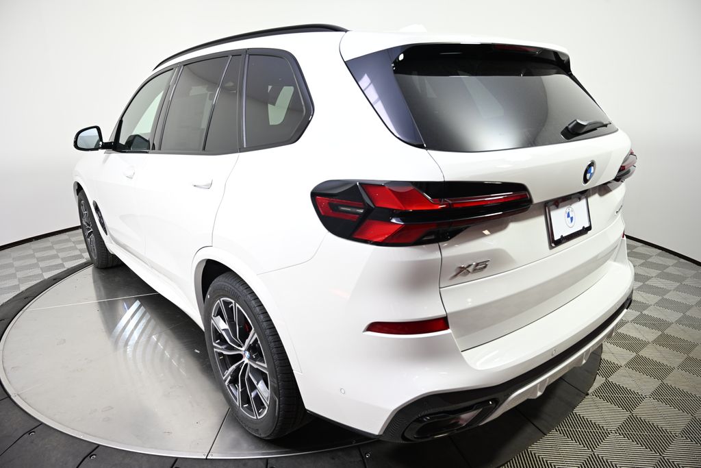 Thumbnail: 2026 BMW X5 - 3
