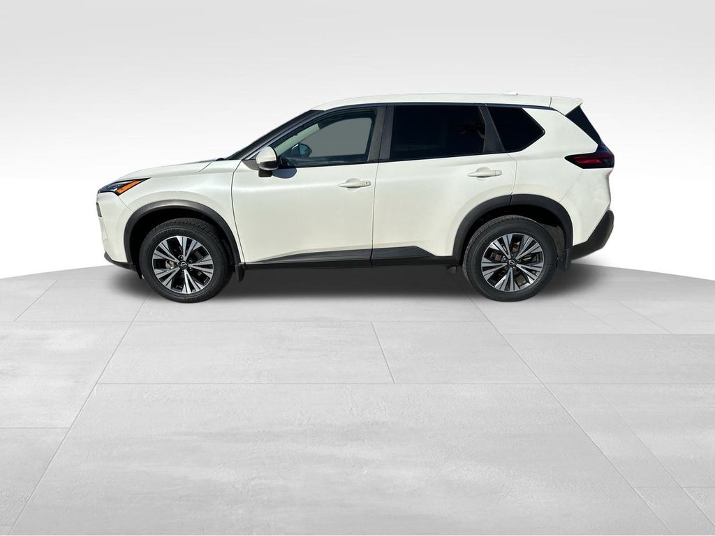 2022 Nissan Rogue SV 6