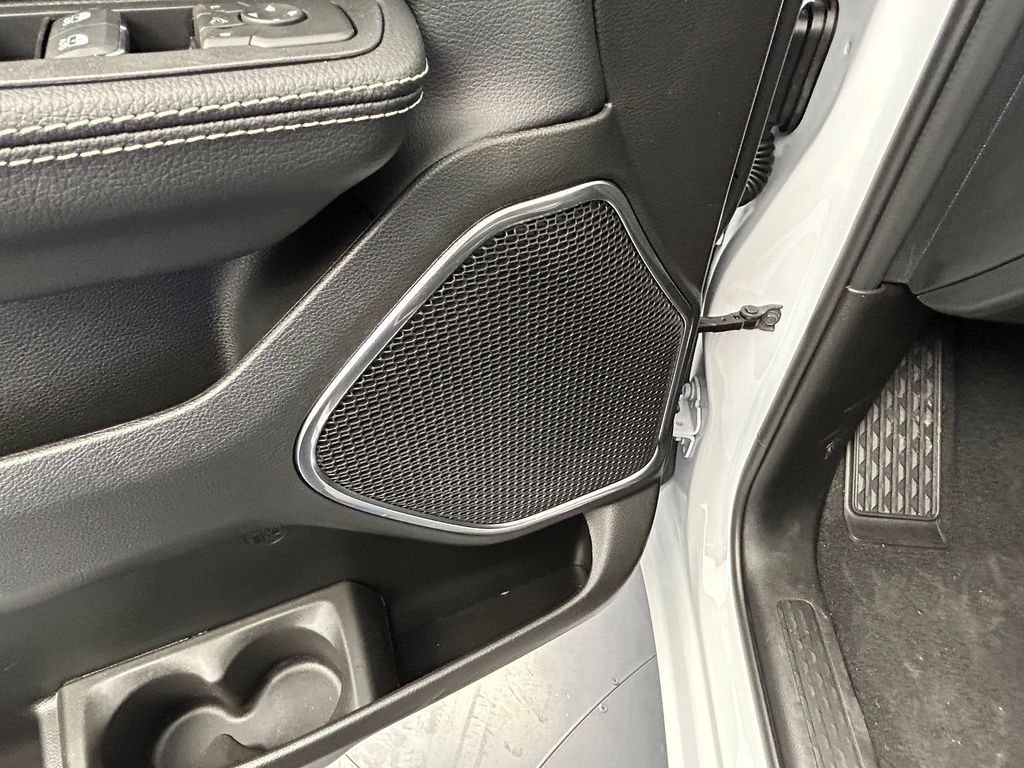 New 2026 Bright White Clearcoat Ram Laramie image 19