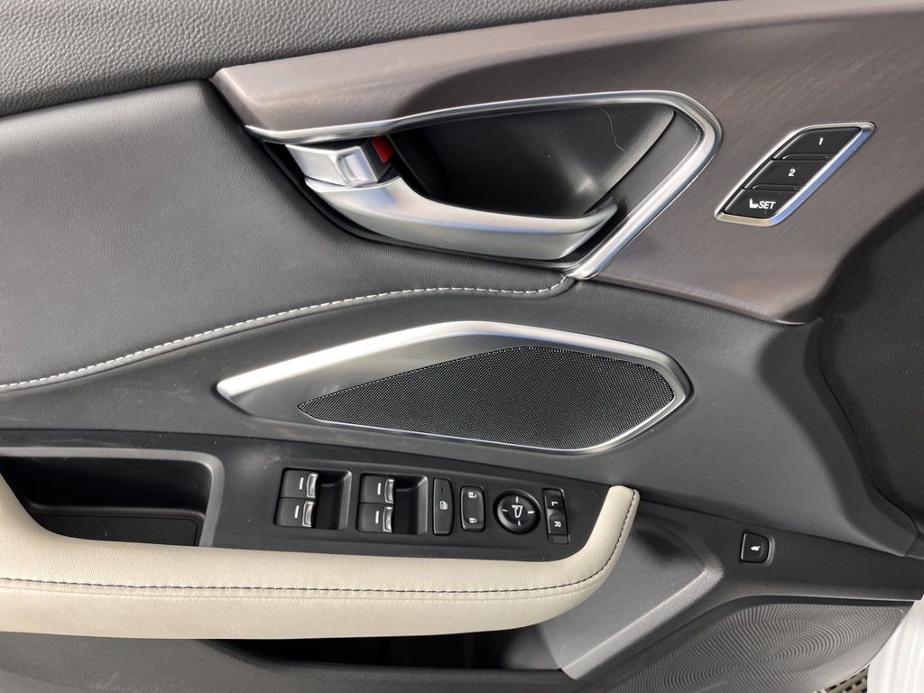 Thumbnail: 2026 Acura RDX - 27