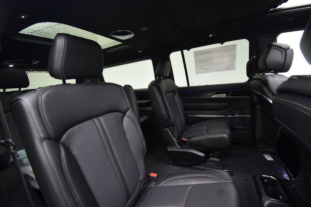 new 2026 Jeep Grand Wagoneer car, priced at $95,550