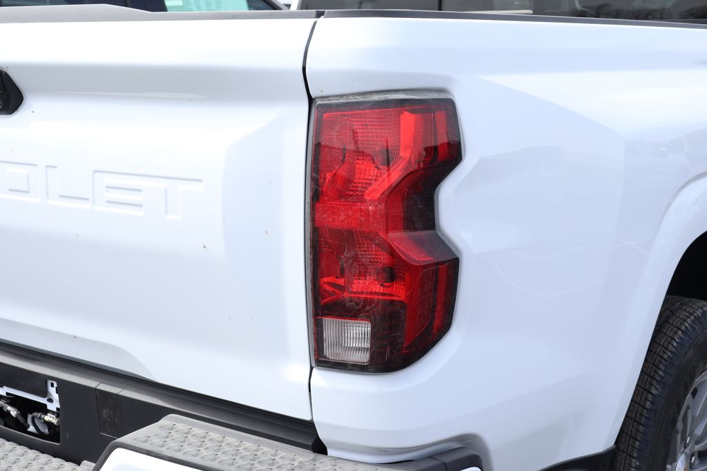 2025 Chevrolet Colorado LT 9