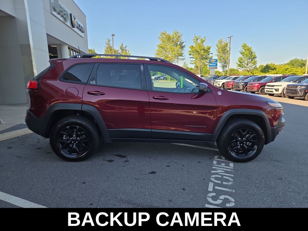 used 2018 Jeep Cherokee car, priced at $10,000