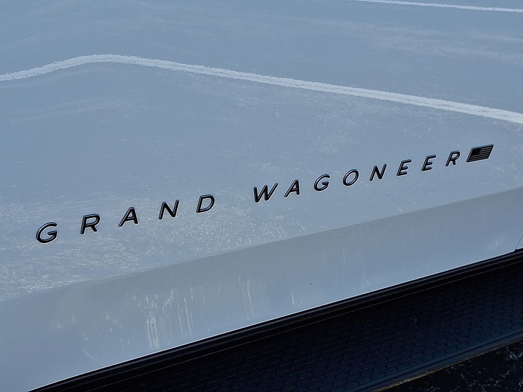 New 2026 Jeep Grand Wagoneer SUV