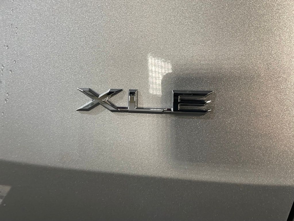 Thumbnail: 2026 Toyota Grand Highlander - 16