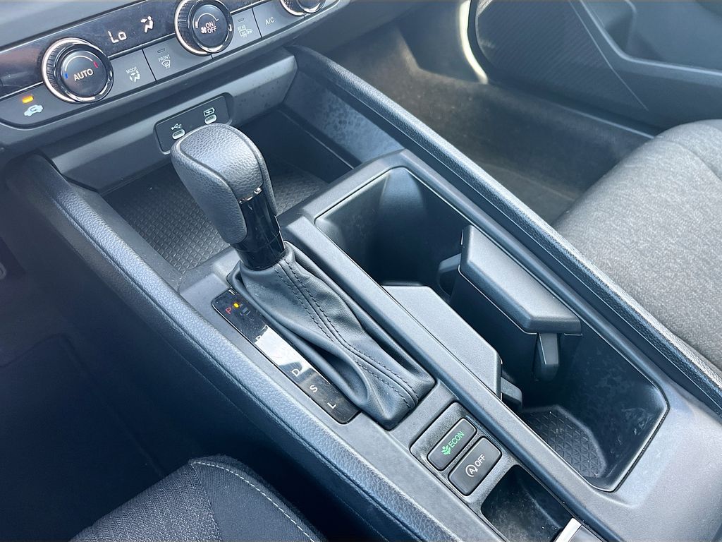Used 2024 Silver Honda EX image 16