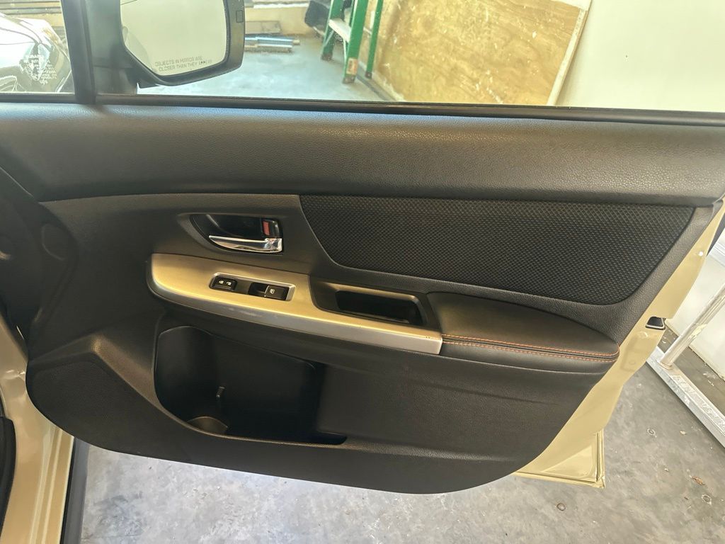 Used 2017 Beige Subaru 2.0i Premium image 31