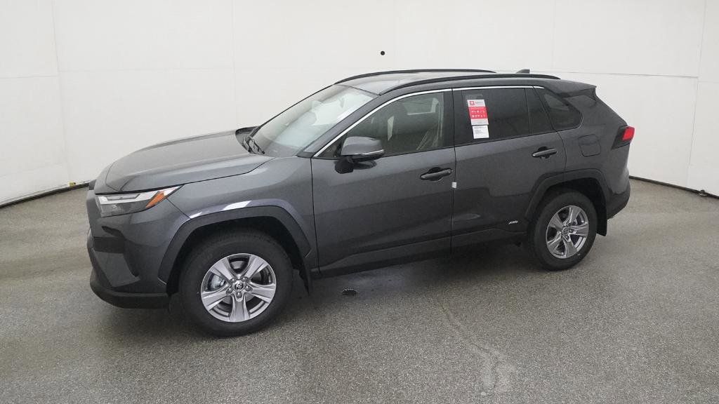 Thumbnail: 2025 Toyota RAV4 - 23