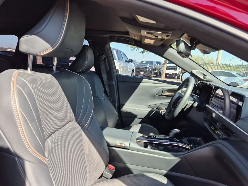 Used Car 2025 Toyota Crown Signia  Limited For Sale Under $50,000 In Austin, Texas