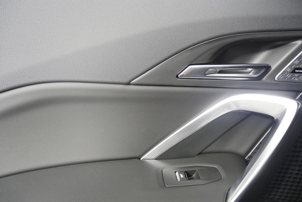 Thumbnail: 2025 BMW X1 - 14