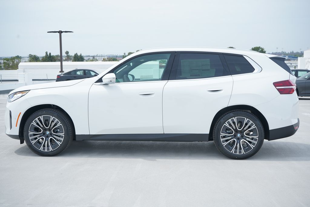 Thumbnail: 2026 BMW X3 - 4