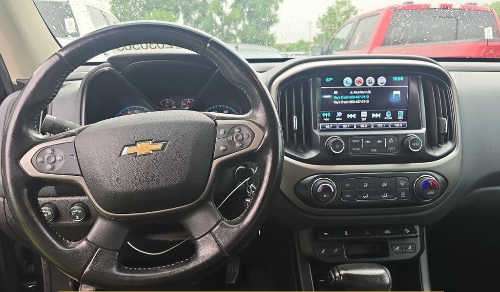 2017 Chevrolet Colorado Z71 photo
