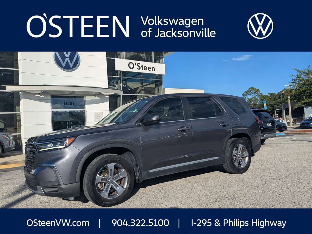 Sonic Gray Pearl 2024 Honda Pilot SUV / Crossover Front-Wheel Drive Automatic