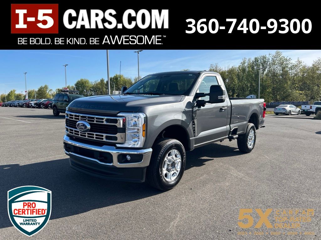 2025 Ford F-250 Super Duty XLT Regular Cab LB 4WD