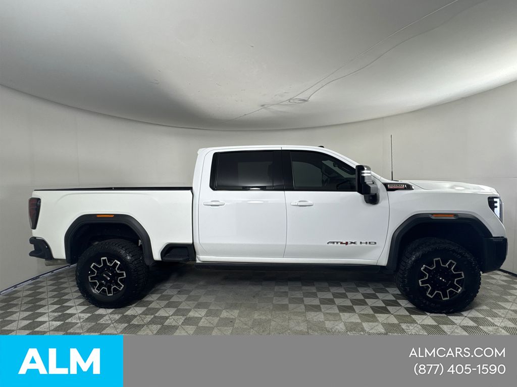 Used 2025 White GMC AT4X image 5