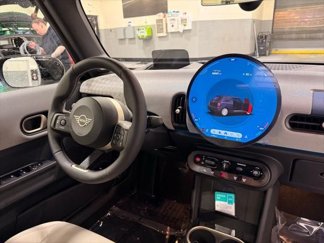 Thumbnail: 2026 MINI Cooper - 24