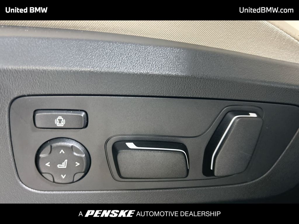 Thumbnail: 2026 BMW X3 - 12