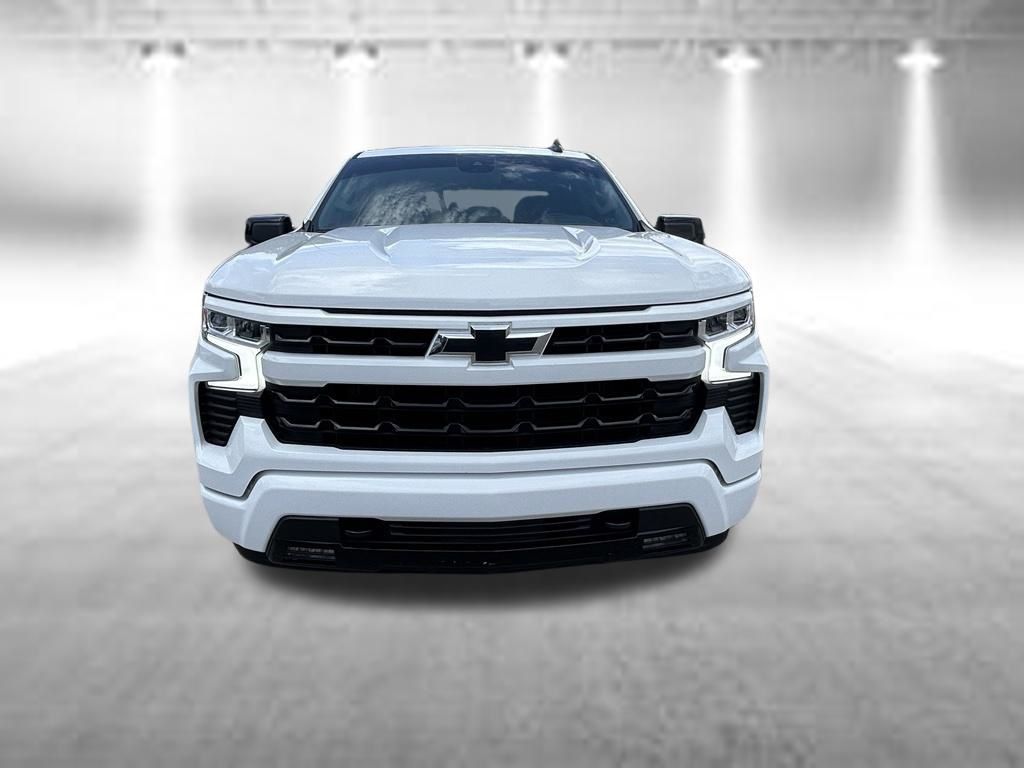 Certified Used 2022 White Chevrolet RST image 10