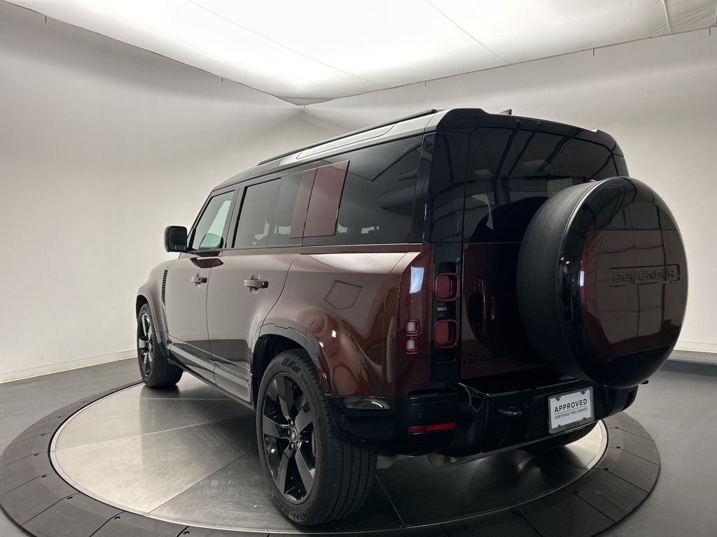 Thumbnail: 2025 Land Rover Defender - 3