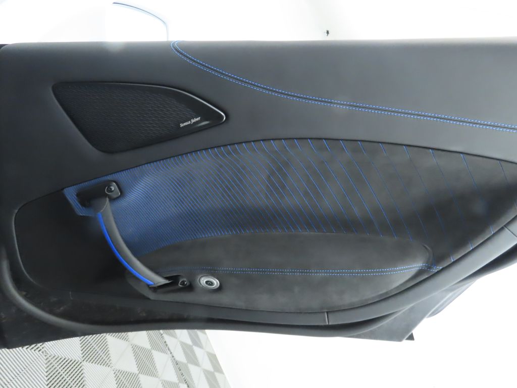 Thumbnail: 2023 Maserati MC20 - 31