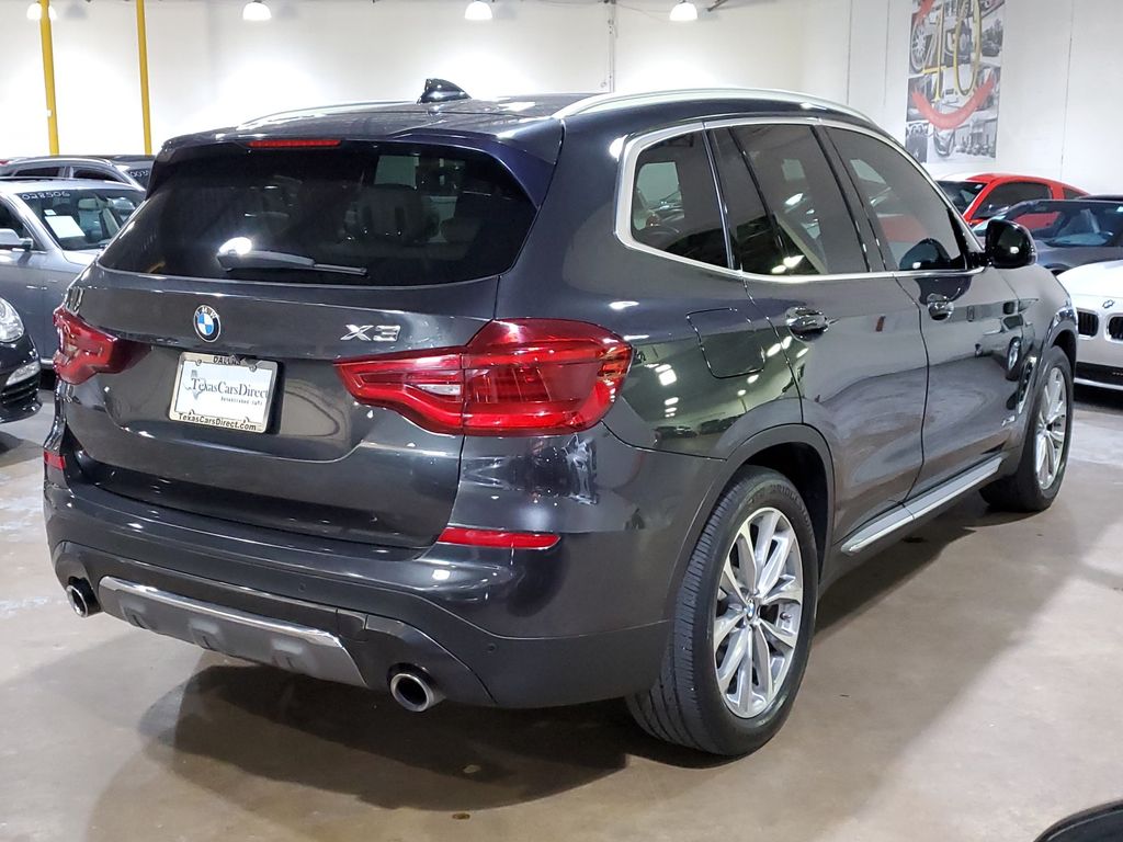 2018 BMW X3 xDrive30i 11