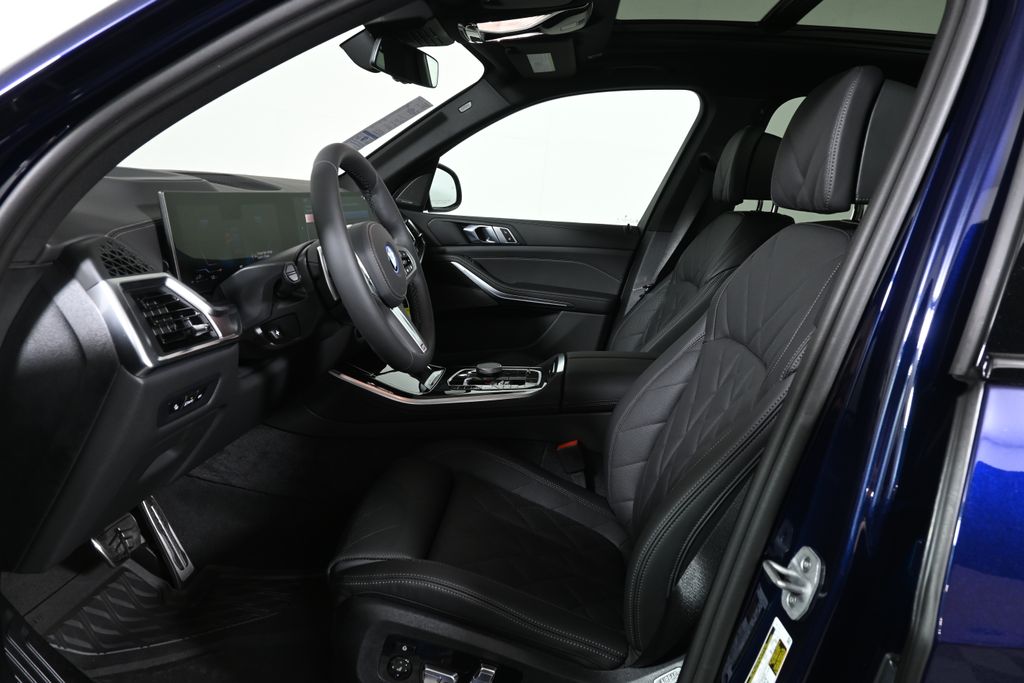 Thumbnail: 2026 BMW X5 - 3