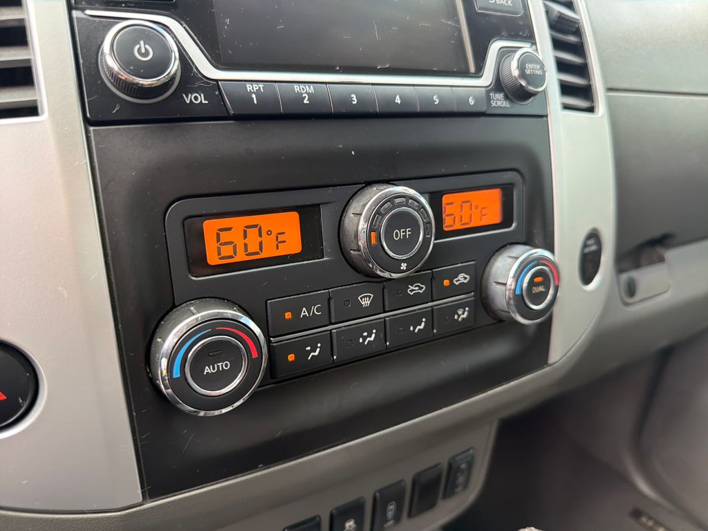 Used 2017 Nissan Frontier SV 4D Crew Cab