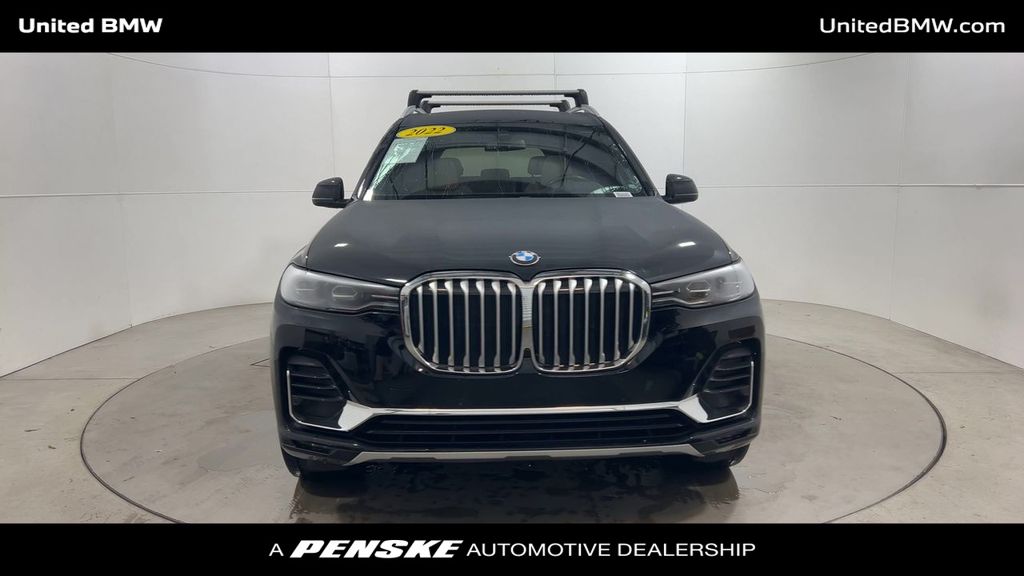 2022 BMW X7 xDrive40i 3