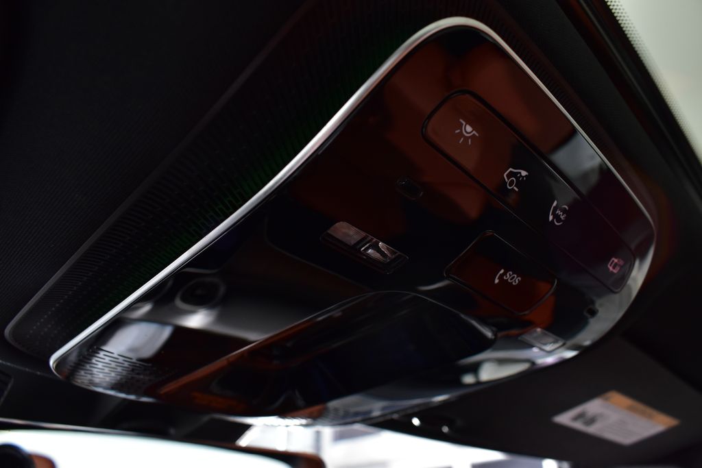 Thumbnail: 2025 Mercedes-Benz C-Class - 27