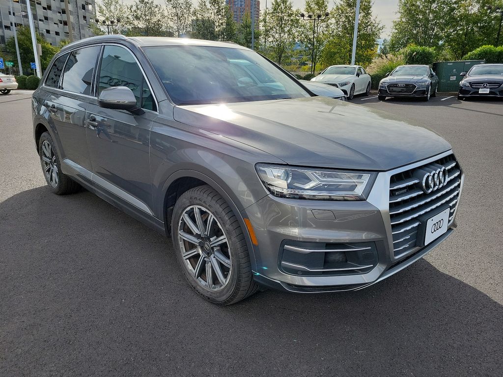 2017 Audi Q7 Premium 3