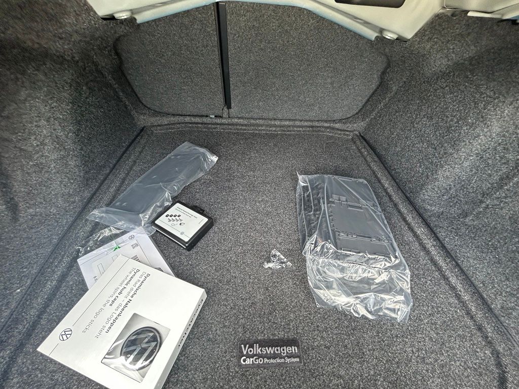 New 2026 Blue Volkswagen 1.5T SEL image 35